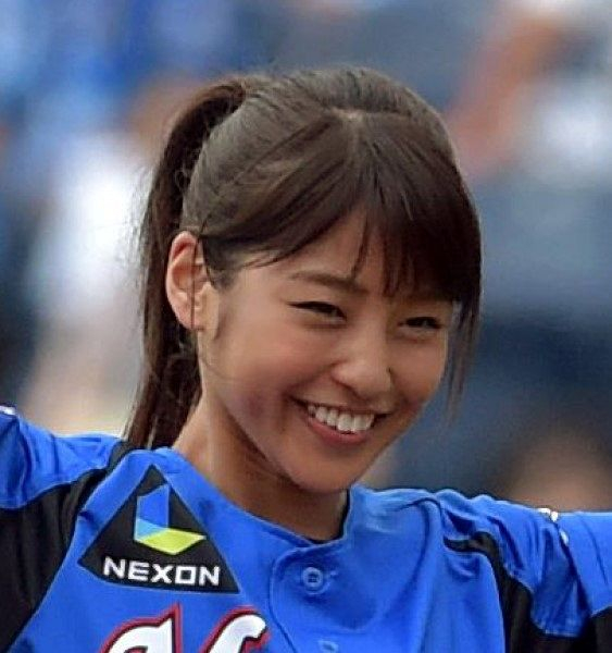 岡副麻希の結婚に永島優美らフジ所属アナから祝福相次ぐ…生田竜聖アナ「『ふわふわクッション婚』だね」(中日スポーツ)