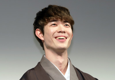 宮沢氷魚、初キスシーンは藤原季節と　LGBTQ題材の作品出演に誇り（シネマトゥデイ）