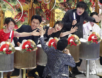 NHK紅白、木下優樹菜離婚、浜崎あゆみ出産…年末年始の芸能ニュースを総括（日刊ゲンダイDIGITAL）