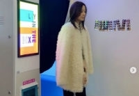 ソン・テヨン、夫クォン・サンウも惚れる日常の美貌「娘と週末を」（WoW!Korea）