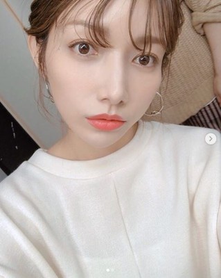 後藤真希、透明感あふれる自撮りショット＆撮影報告に反響「可愛すぎ」「ワクワク」（E-TALENTBANK）