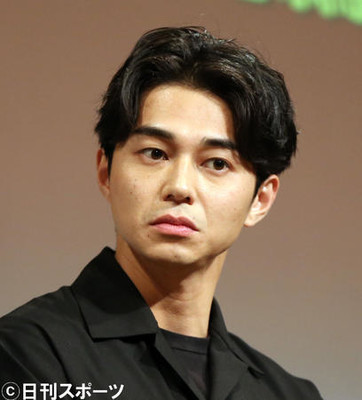 東出昌大ＣＭ相次いで削除、唐田えりかと不倫疑惑（日刊スポーツ）
