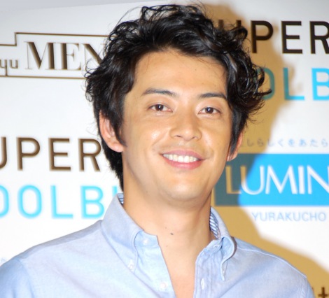 敦士、妻・結花子の第2子妊娠を報告　長男は「飛び跳ねながら大喜び」(オリコン)