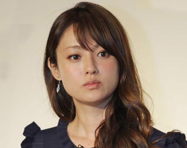 深田恭子「体調不良で主演ドラマ緊急降板」から1年…恩人のフジテレビ退社と結婚の行方(日刊ゲンダイDIGITAL)