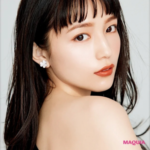 【川口春奈さん】凛とした華やかフェイスを叶える河北メイクを解説(MAQUIA　ONLINE)
