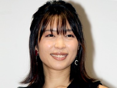 黒川芽以 “ハワイ挙式”で純白のウエディングドレス姿 「美しすぎ」「素敵」の声（クランクイン！）