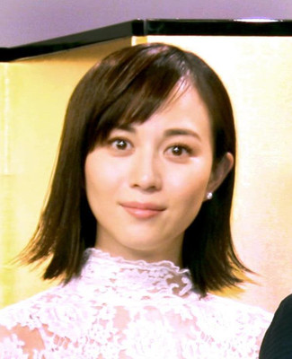 比嘉愛未、インスタで「ケイジとケンジよろしくね」…ファンから激励相次ぐ「ケンジの方が問題になってますが頑張って」（スポーツ報知）