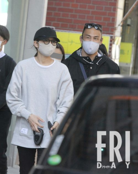 川口春奈 交際の矢地選手惨敗でファンから「離れろコール」の無情(FRIDAY)