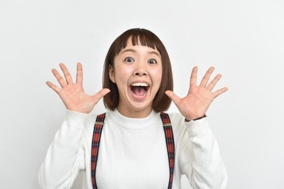 中村涼子＆まとばゆう、男性アナたちのライブ配信「アナBAR」初回に登場（お笑いナタリー）