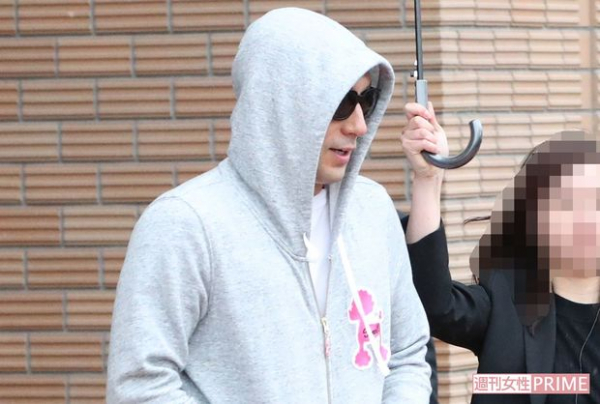 「海老蔵に襲われた」小林麻耶の“暴露”に反論も「誤解を招くようなことがあった」弱気否定のワケ(週刊女性PRIME)