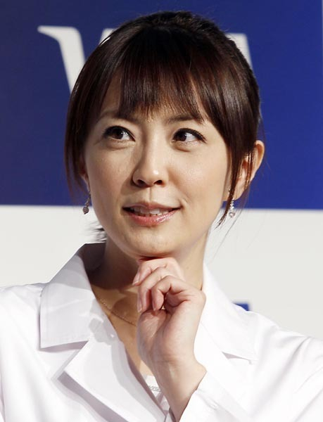 小林麻耶が「愛無し」と告白する実母との関係断絶の根深さ…仲良くテレビ共演した過去は今(日刊ゲンダイDIGITAL)