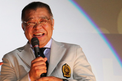 掛布雅之「タテジマのユニホームを脱ぐなよ、と言われました」（Lmaga.jp）