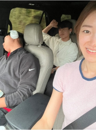 歌手イム・チャンジョン側、妻の「運転中のスマホ使用」&「息子たちのシートベルト非着用」を謝罪(WoW!Korea)