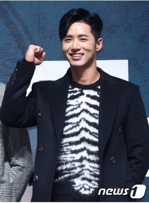 【公式】オ・ジョンヒョク（Click-B）、5月に結婚へ（WoW!Korea）
