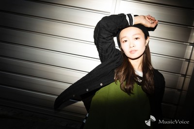 NakamuraEmi「音楽だけで私は生きていた」デビュー5年目を迎え見えた使命：インタビュー（MusicVoice）