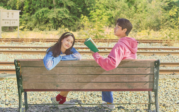 線路しかなかった町の奇跡! 韓国では秘境の「手作り駅」が観光スポットに(日刊ゲンダイDIGITAL)