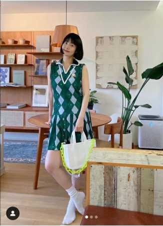 女優ハン・ジヘ、 どう見てもユンスルちゃんのお姉さん?…少女のような雰囲気で近況更新(WoW!Korea)