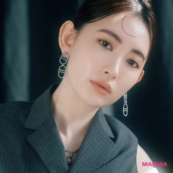 【小嶋陽菜さん】実はかなりの海外コスメ通! お気に入りブランドや楽しみ方は?(MAQUIA ONLINE)