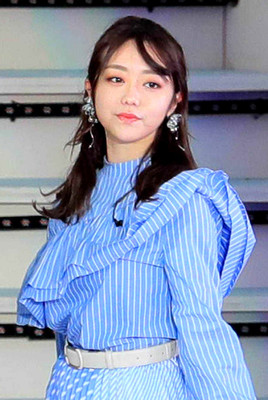 峯岸みなみ、２か月の禁酒でダイエット成功。くびれたウエスト生披露（スポーツ報知）