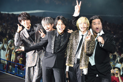 「貴族降臨」白濱亜嵐らSHAKAで降臨、片寄涼太は吉野北人を抱きしめる（映画ナタリー）