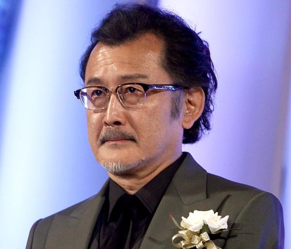 バツ3吉田鋼太郎は育児に奮闘中！ 妻にも愛情を注ぐ「枯れない男」のダンディズム(日刊ゲンダイDIGITAL)