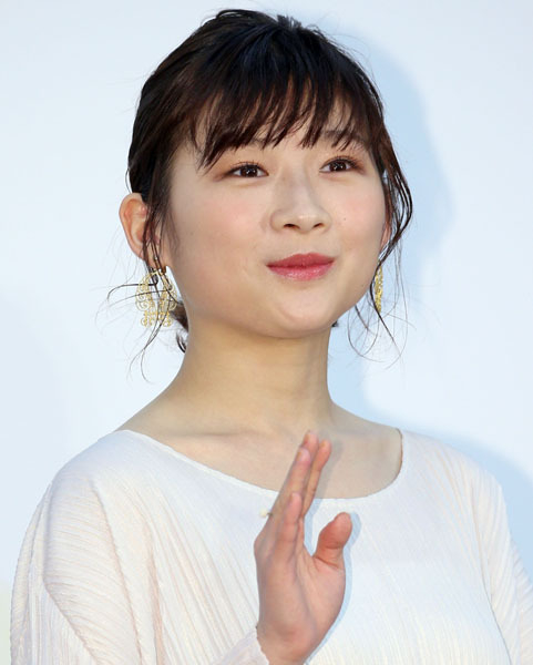 伊藤沙莉は熱愛相手の“二股疑惑”にも動じず 大女優・樹木希林と大竹しのぶの影を見た（城下尊之）(日刊ゲンダイDIGITAL)