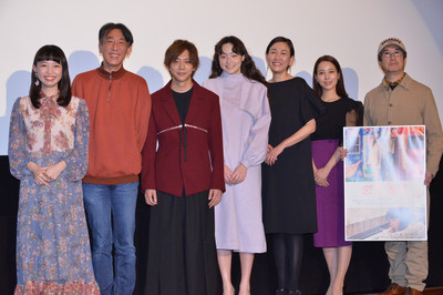モトーラ世理奈が「恋恋豆花」で台湾グルメに舌鼓、お気に入りは天天饅頭（映画ナタリー）