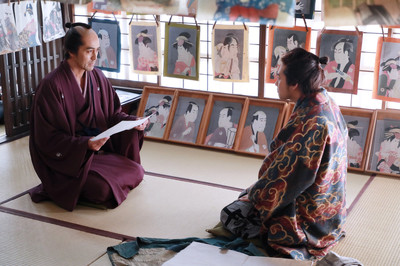 阿部寛、稀代の版元・蔦屋重三郎に圧倒される「鋭く、したたかに」（シネマトゥデイ）