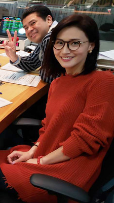「○○○がギンギンで……」金子恵美 元議員のアウトな言葉遣い（ニッポン放送）