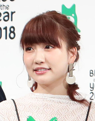 「あいのり」桃、年下の婚約者と初の海外旅行　ロシア・ウラジオストクを訪れ「さむーーー！！」（スポーツ報知）