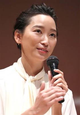 杏「どうかそっとしておいてください」　“東出不倫”も子供のためにコメントか（夕刊フジ）