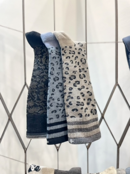 機能性とデザインが魅力のおしゃれ着圧ソックス！脚のむくみをスッキリ解消(Marisol)