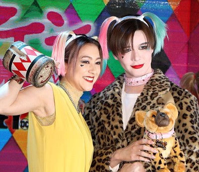 MattとSHELLY、ポップなヘアメイクで“悪カワ”ヴィランのハーレイ・クインに扮して登場！（Movie Walker）