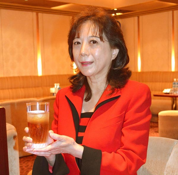 “伝説のセクシー女優”小林ひとみさん 銀座高級クラブで雇われママ、コロナ休業中はゲーマー加速(日刊ゲンダイDIGITAL)