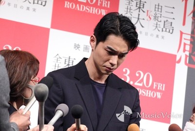 東出昌大の謝罪会見　現場で感じたこと　矢継ぎ早に集中的に飛んだ質問（MusicVoice）