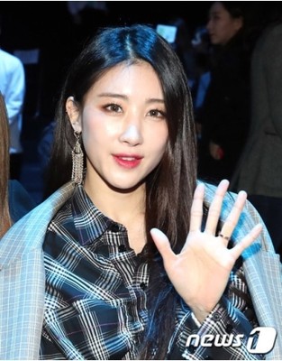 元「NINE MUSES」ムン・ヒョナ、妊娠を発表 “6月にママになる”（WoW!Korea）