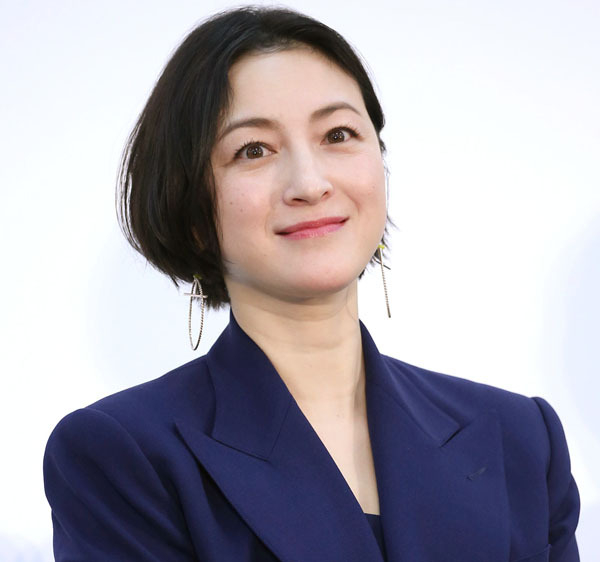 広末涼子“ヒモ報道”があった夫を「尊敬している」 私生活さらけ出し同世代に広がる共感(日刊ゲンダイDIGITAL)