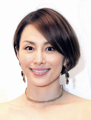 米倉涼子、２７年所属した「オスカー」を３月末で退社（スポーツ報知）