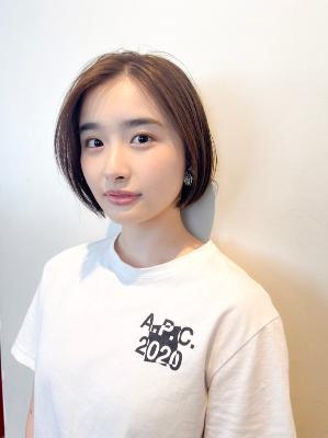 安倍乙、25センチ髪バッサリ　人生初のショートカット姿を初披露「似合ってる」「かわいい」(オリコン)