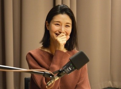 橋本マナミがたどり着いたファッション「流行よりも似合う服を着たほうが相手から見ても印象がいい」（TOKYO FM＋）