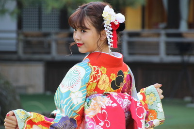 外出自粛を「可愛くなるための時間」に使おう　藤田ニコル、自宅での時間を「美容」に使うこと提案（J-CASTニュース）