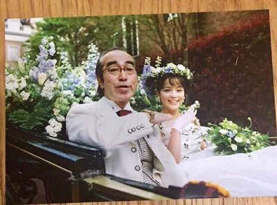 加藤ローサが“結婚写真”で志村けんさん追悼（東スポWeb）