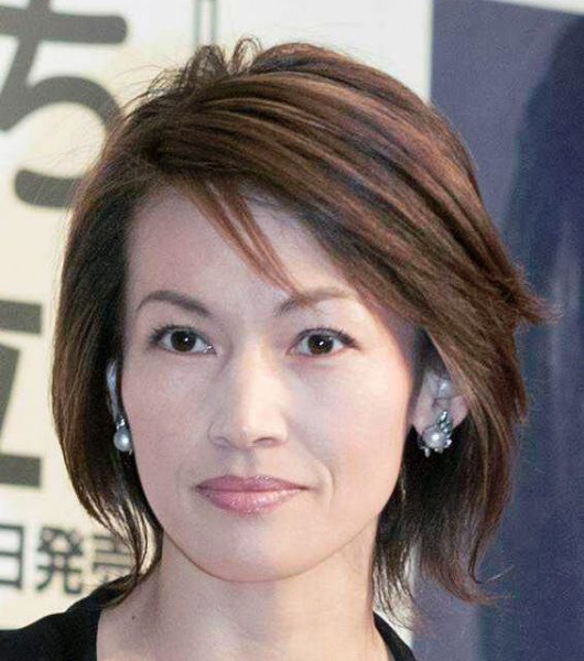 岡田美里、今月１４日に再々婚していたことを報告　娘たちからは「ママが一番新婚だね」(スポーツ報知)