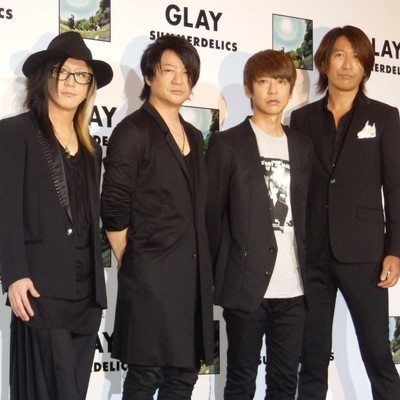 ＧＬＡＹ、１０００万円に加えマスク５０００枚医療機関に寄付「最前線でご尽力くださる皆様への支援に」（スポーツ報知）