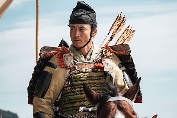 大河『鎌倉殿の13人』はなぜこれほど面白いのか。歴史オンチもどハマりさせる三谷幸喜脚本の魅力(webマガジン mi-mollet)