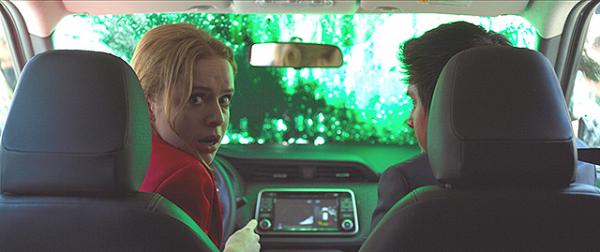 【「ニューオーダー」評論】メキシコ国旗の理想、赤と緑が引き裂かれた先に浮かびあがる“警告”(映画.com)