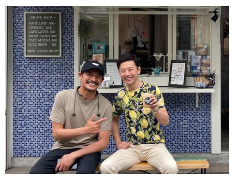 大浦龍宇一、「ベストフレンド」坂口憲二と“再会”ショット　22歳年下の妻・ゆりえは2人の仲に「不思議な気持ちになりました」(ねとらぼ)