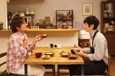 お家料理のプロ！「きのう何食べた？」シロさんの“倹約レシピ”が家庭のピンチを救う…!?（Movie Walker）