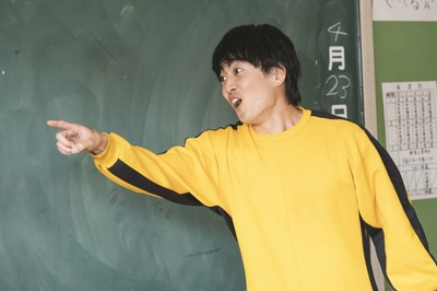 今夜「浦安鉄筋家族」大東駿介の春巻！広瀬アリスが先生役で登場（シネマトゥデイ）