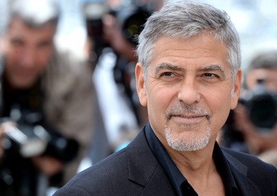 ジョージ・クルーニー、友達14人に1億円ずつプレゼント（シネマトゥデイ）